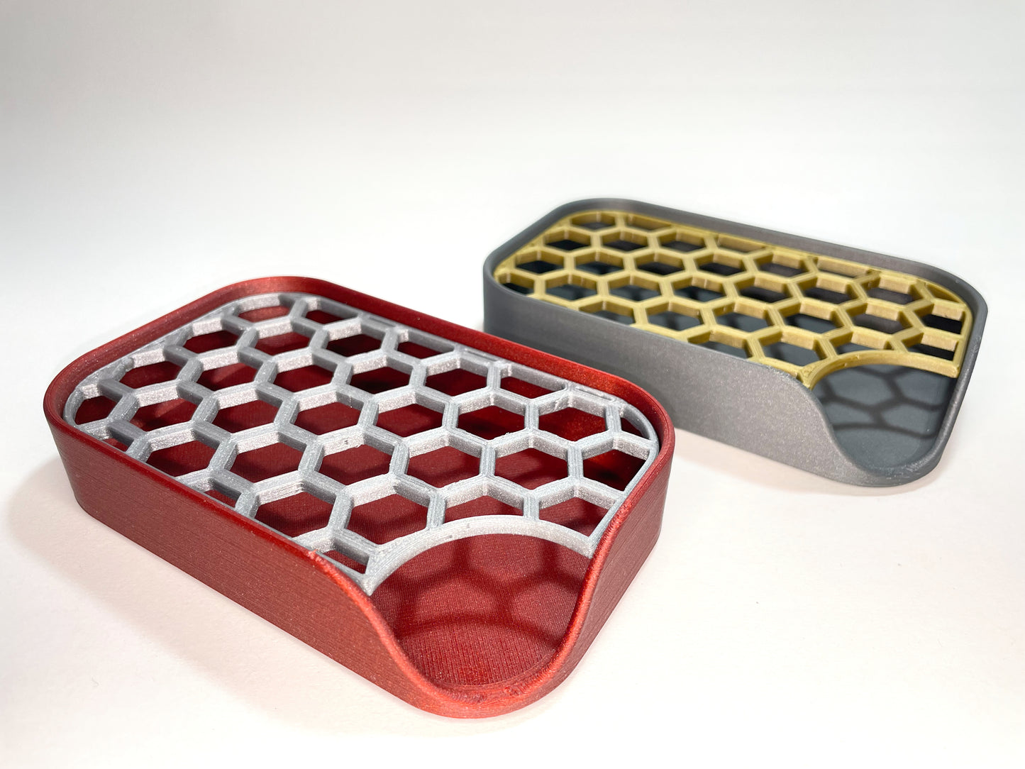 Bienenwaben - Seifenschale mit Abtropfgitter 3D-gedruckt - Wählen Sie aus 4 Farbkombinationen für Ihr stilvolles Badezimmer!